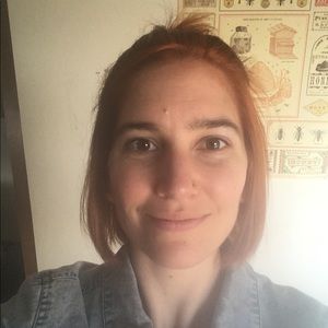 Meet your Posher, Caitlin